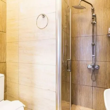 Bright 1 Bedroom Flat W/ac In Cihangir Διαμέρισμα *